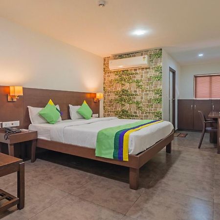Hotel Casa, Vadodara Kültér fotó