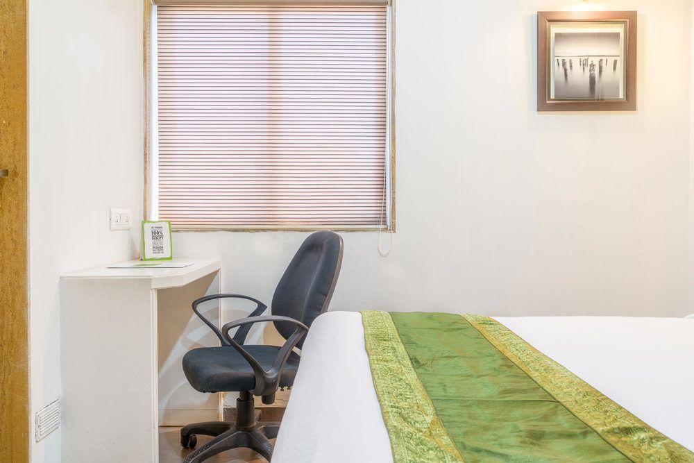 Hotel Casa, Vadodara Kültér fotó