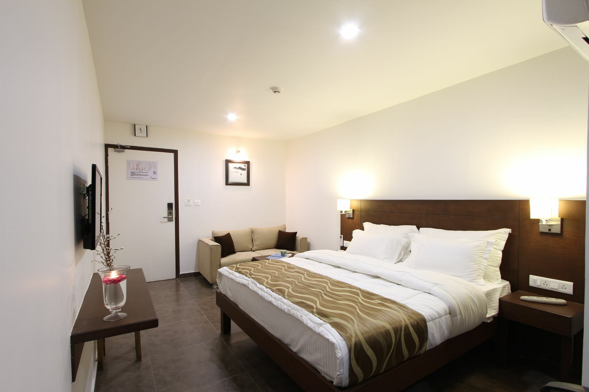 Hotel Casa, Vadodara Kültér fotó
